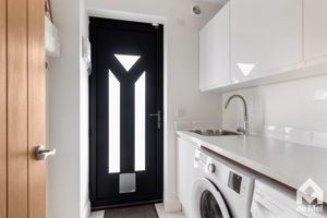 Photo 16- click for photo gallery